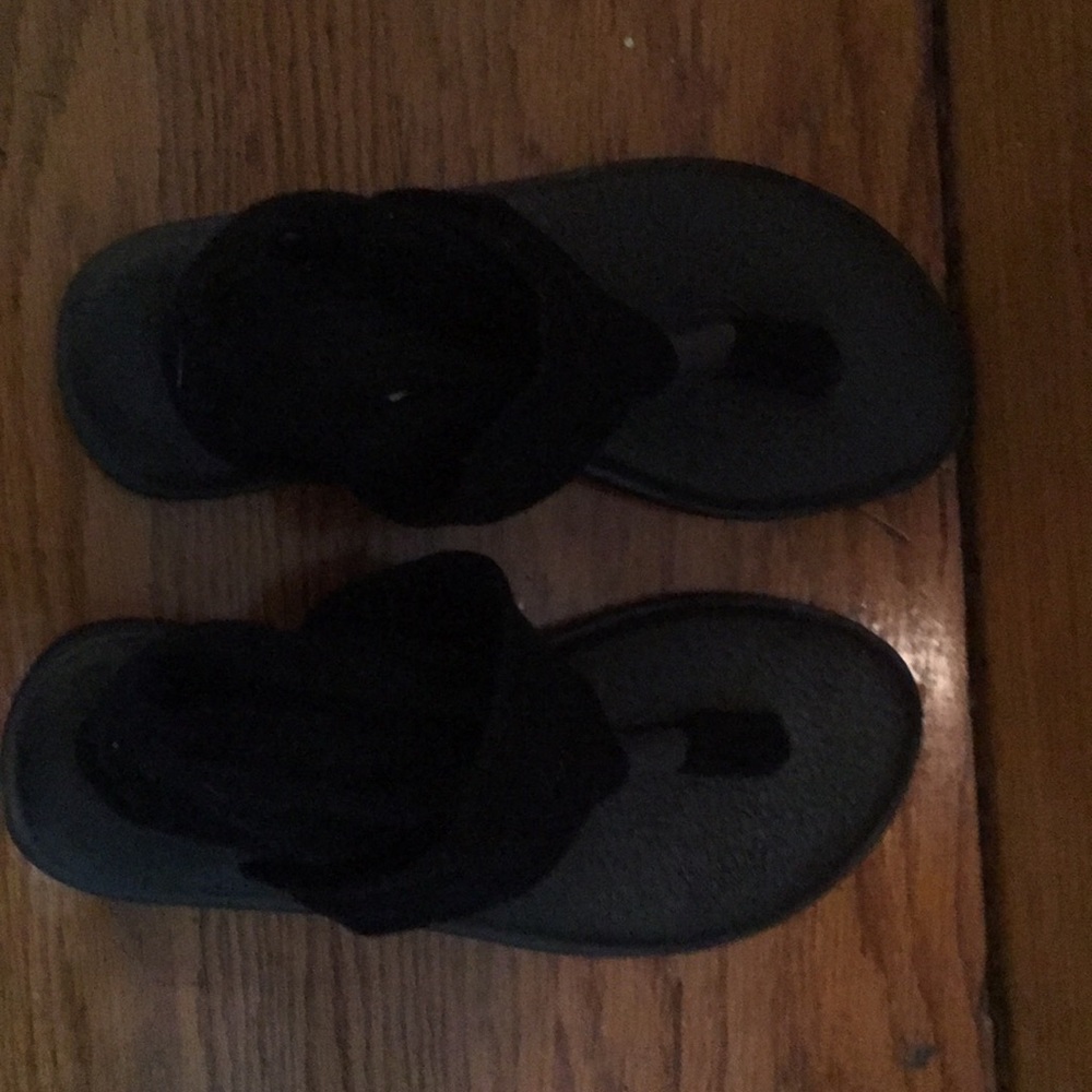 Women’s shoes